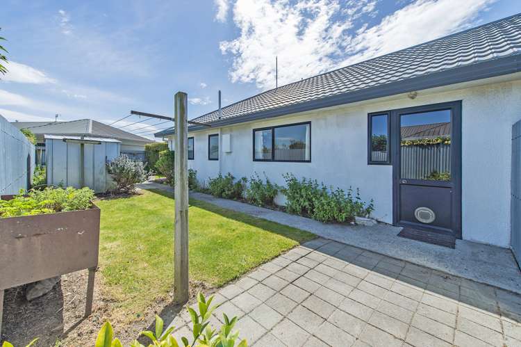 1 Devon Crescent Darfield_21