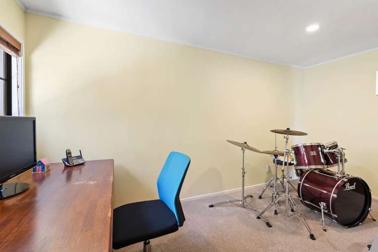 1/553 East Coast Road Browns Bay_21