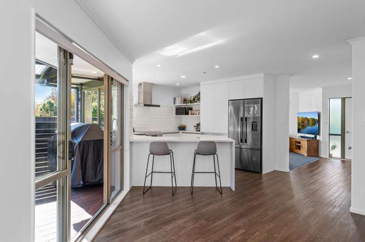2 Autumn Place Ohauiti_4