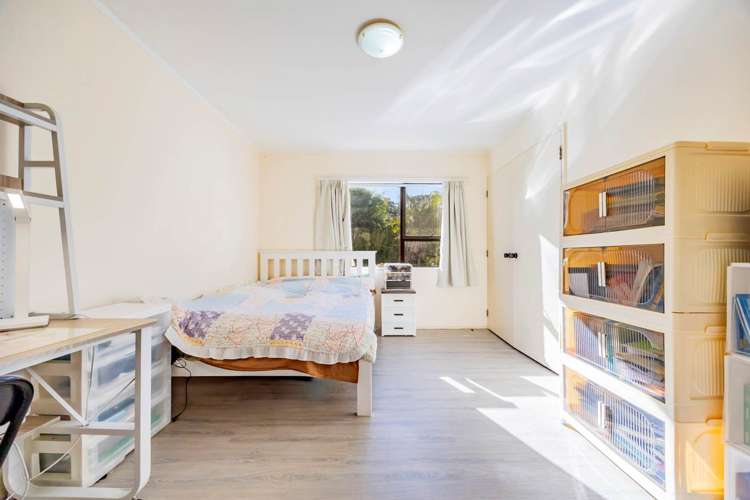 1/5 Kegworth Place Browns Bay_11