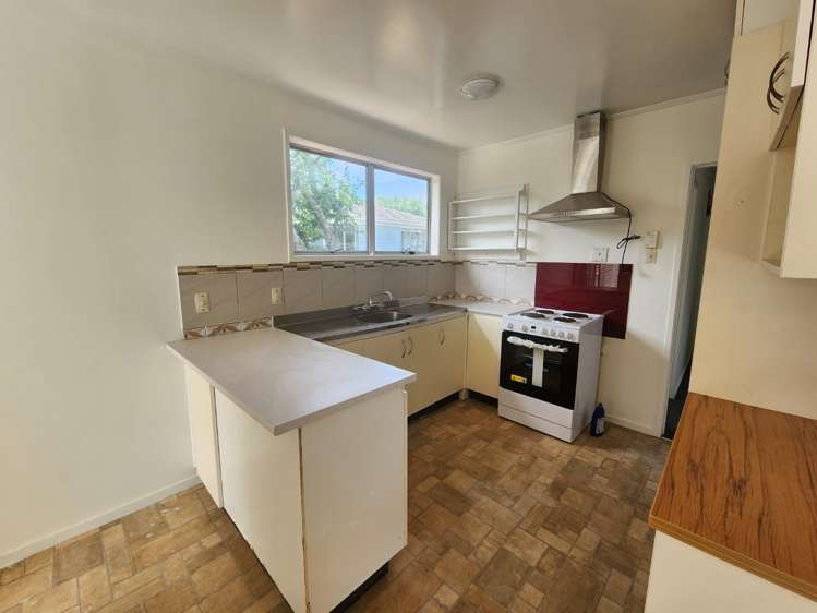 22 Parrs Cross Road 11401_6