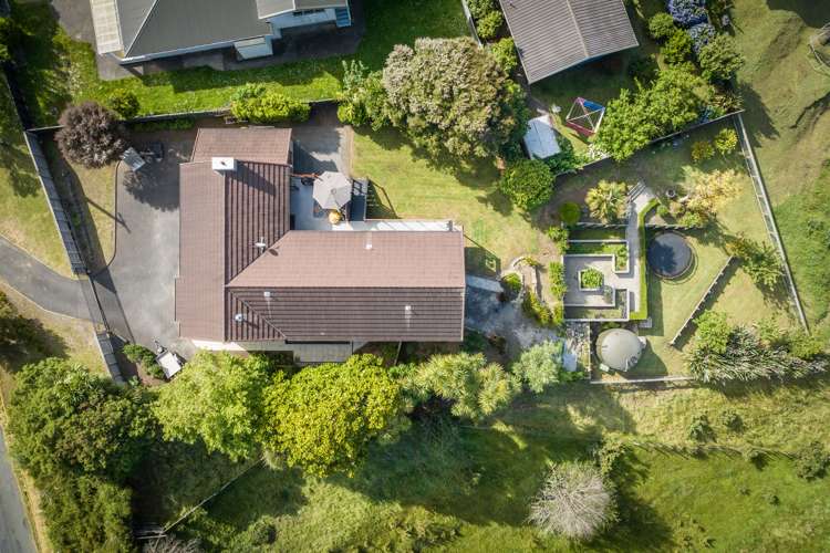 1 Lorenzen Bay Road Raglan_41