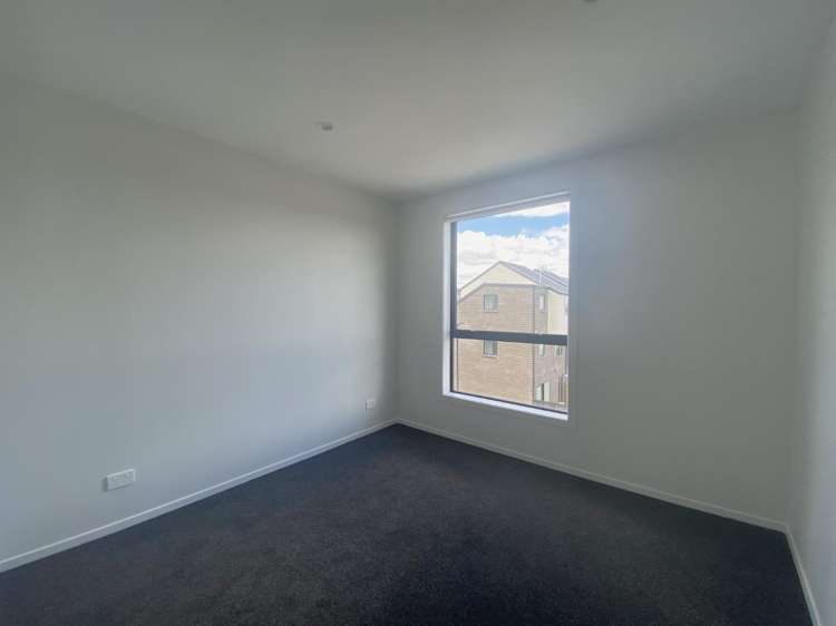 8/3234 Great North Road 1732_12