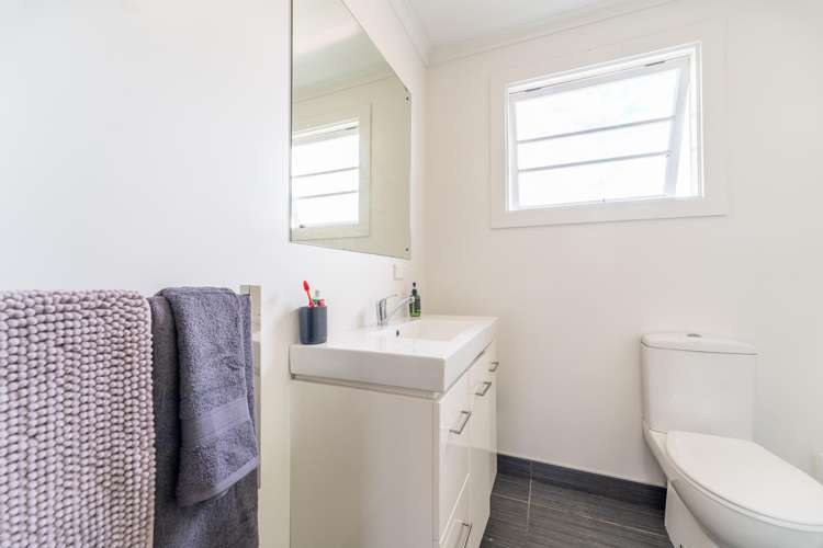 35 Avenue Road West End_11