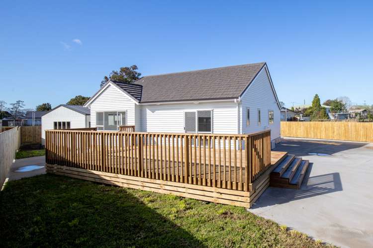 8 Fernleigh Street Kerepehi_19