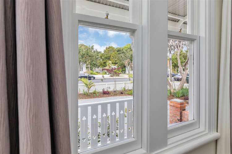 30 First Avenue Avenues_12