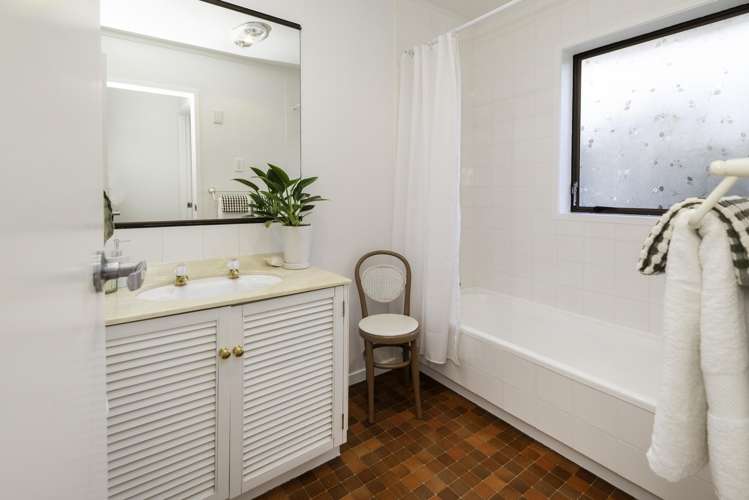 49 John Gill Road Cockle Bay_16