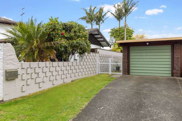 2/4 Balgowan Terrace Conifer Grove_4