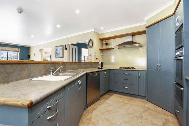 29 Cairns Crescent Rototuna_3