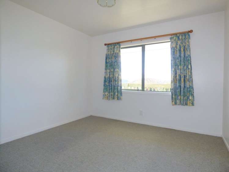 9 Whiteley Place Taharoa_9