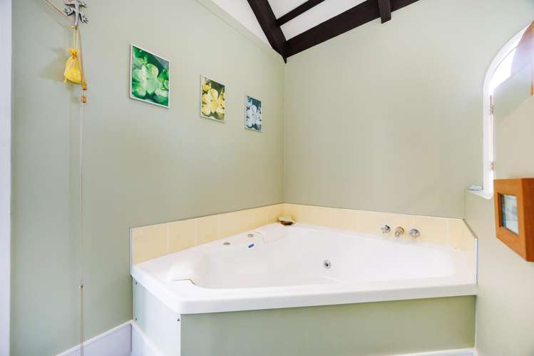 101 Clifton Terrace Fitzherbert_33