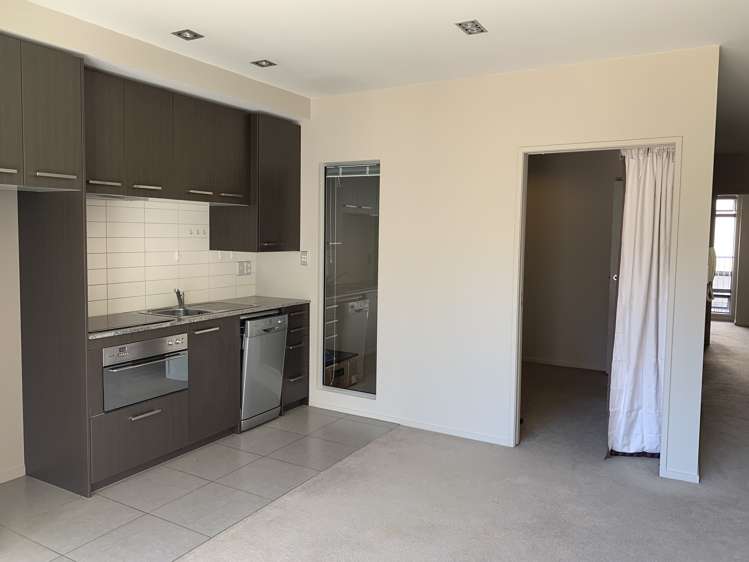 207c/130 Anzac Street Takapuna_1