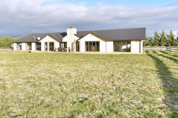 230 Purchas Road Amberley_0