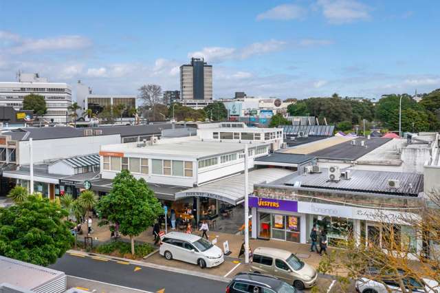 Passive investment in Takapuna’s retail heart