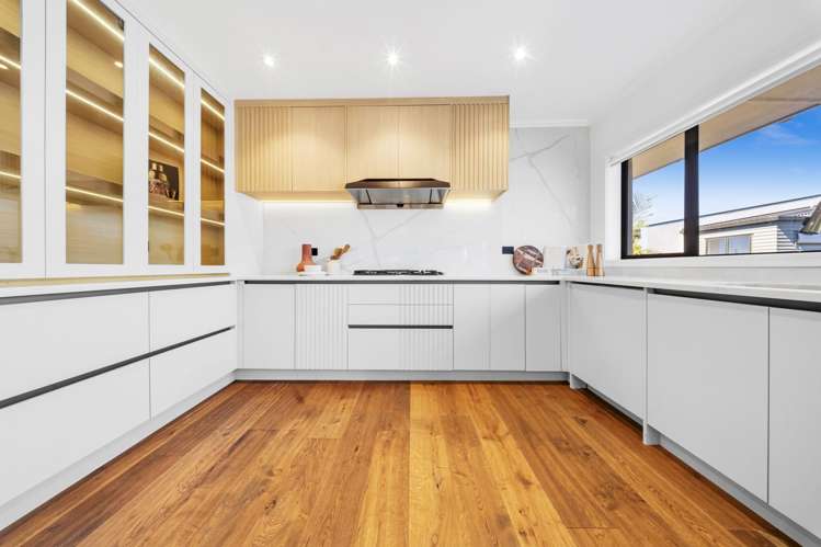 1A Morrow Avenue Bucklands Beach_40