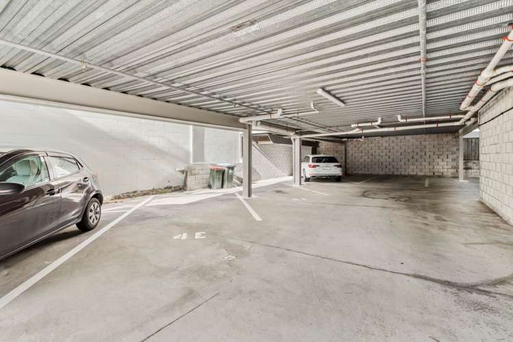 4e/44 Aitken Terrace Kingsland_11