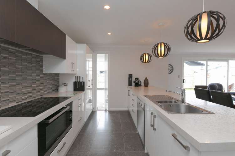 154a Ferguson Street West End_15