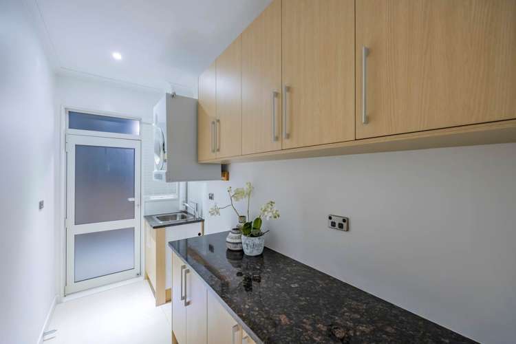 49 Harrowglen Drive Northcross_19