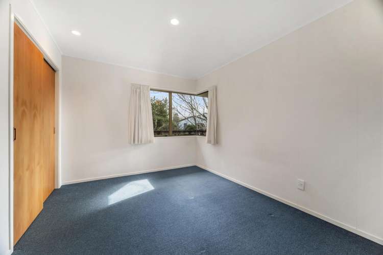 24 Barraud Place Pukehangi_16