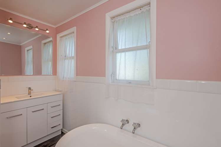 92 Sedcole Street Pahiatua_11