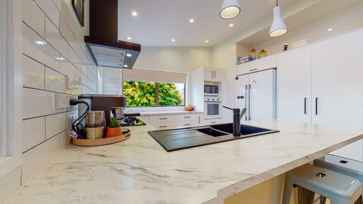 16 Station Road Puriri_6