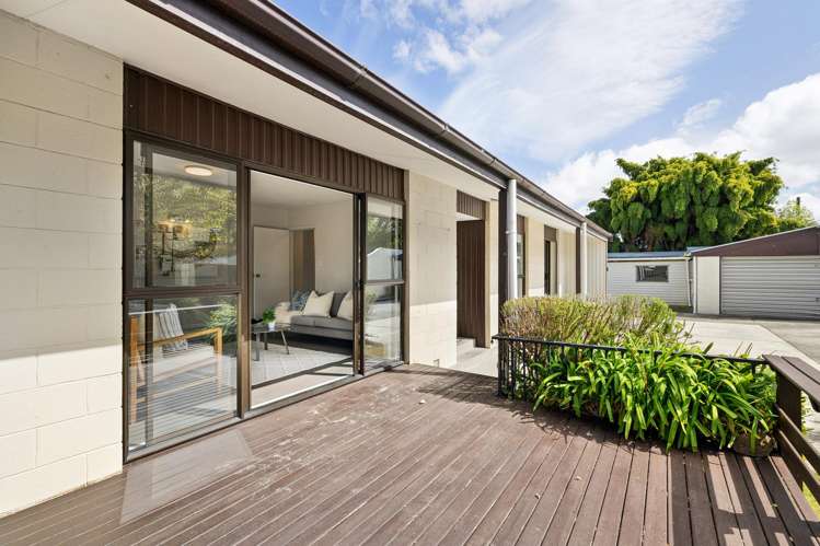 5 Loreto Place Hornby_16