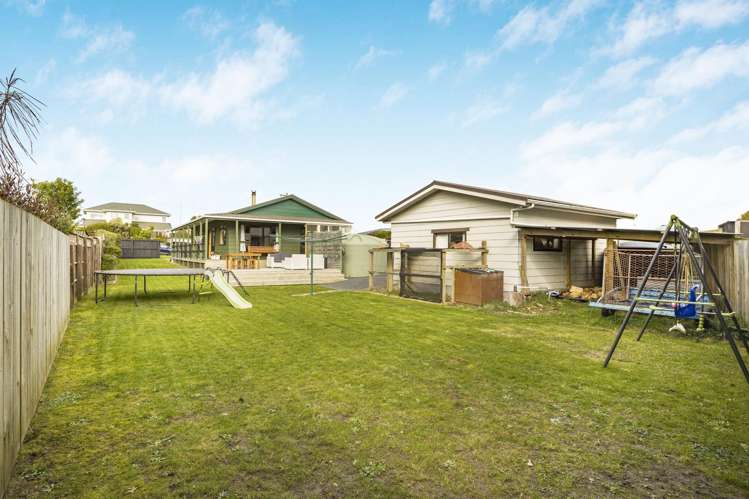 18 Palmer Place Taieri Mouth_16