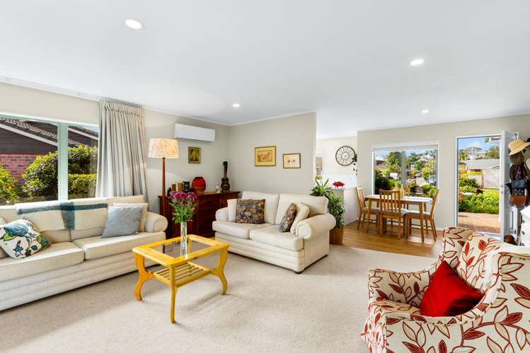 16 The Grove Red Beach_13