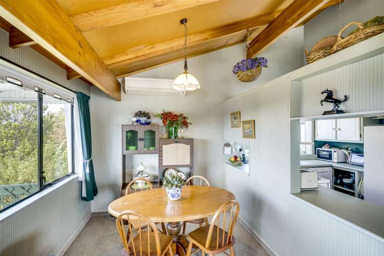 28a Bowling Road Greenmeadows_5