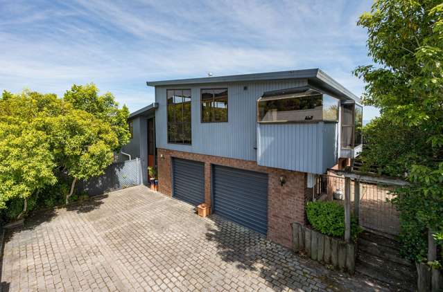13 Farnham Drive Richmond_1