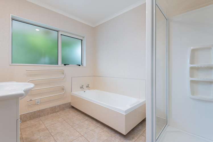 158 Ruapehu Drive Fitzherbert_16