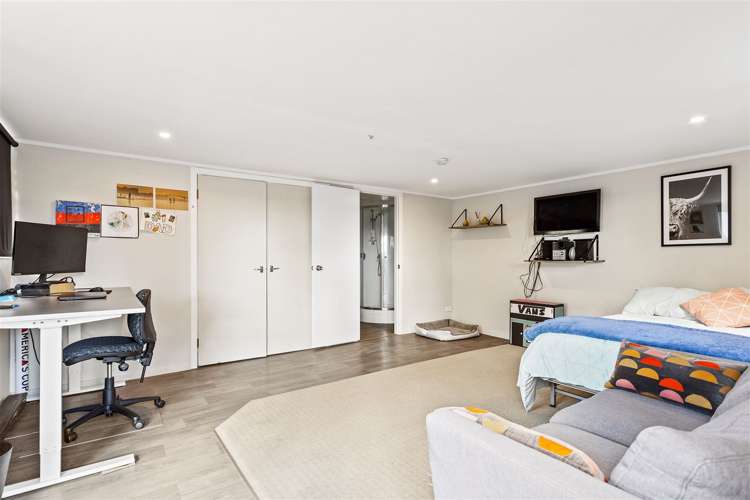 27 Gill Avenue Te Atatu Peninsula_15