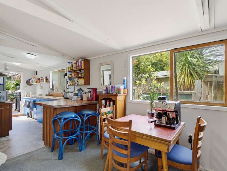 11 Moana Road Tinopai_11
