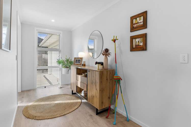 32 OMAHURU ROAD  "Kahawai Point" Glenbrook_26