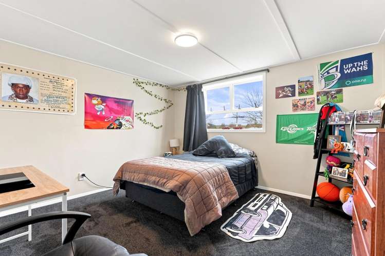 8 Albert Street Pahiatua_17