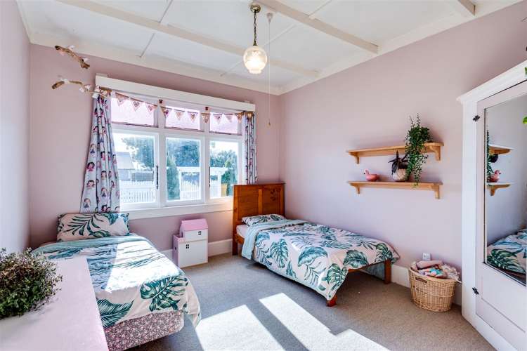 1213 Caroline Road Mayfair_14