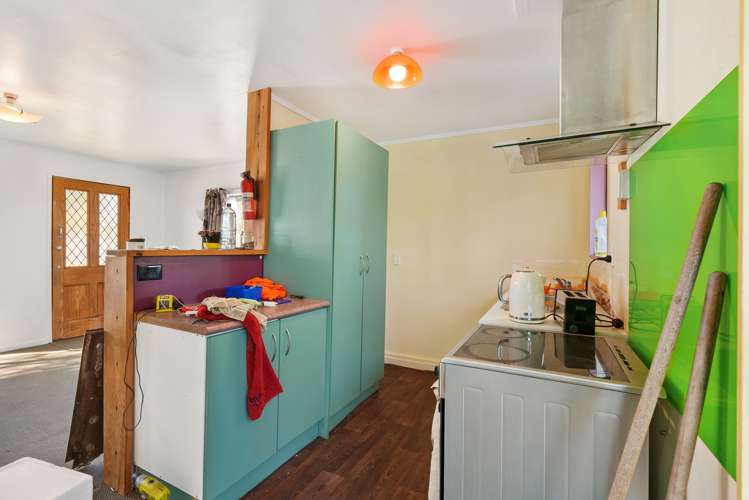 2/56a Burundi Avenue Clendon Park_5