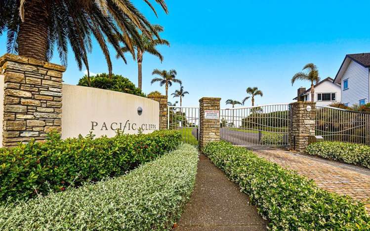 26 Pacific Cliffs Drive Gulf Harbour_4