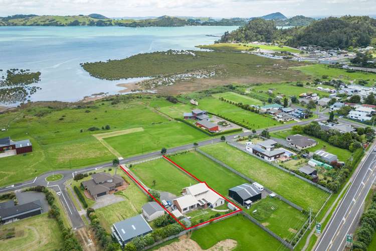 13 Koromiko Drive Coromandel_18