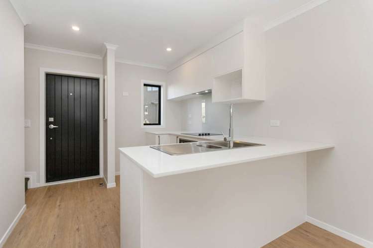 51/125b Metcalfe Road Ranui_21