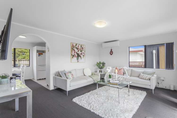 2/24 Leven Lane Totara Heights_2