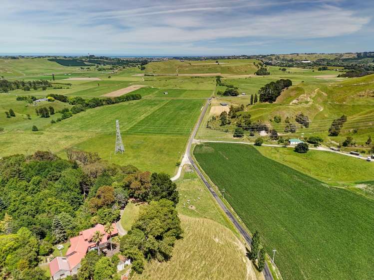 52 Longacre Road Okoia_1