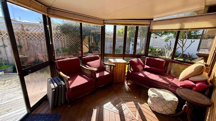 112A The Circle Manly_12