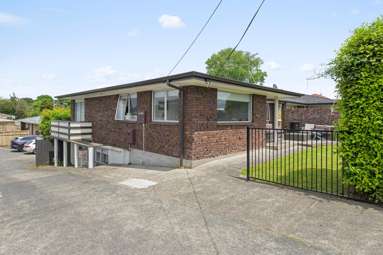 307A and B Te Rapa Road_1