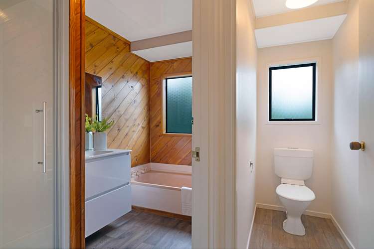 2/12 Grimshaw Place Henderson_17