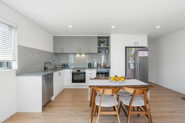 111 Kiwi Road Point Chevalier_18