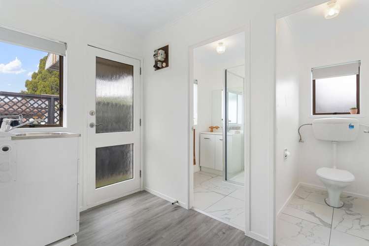 2/36 Trentham Road Papakura_8