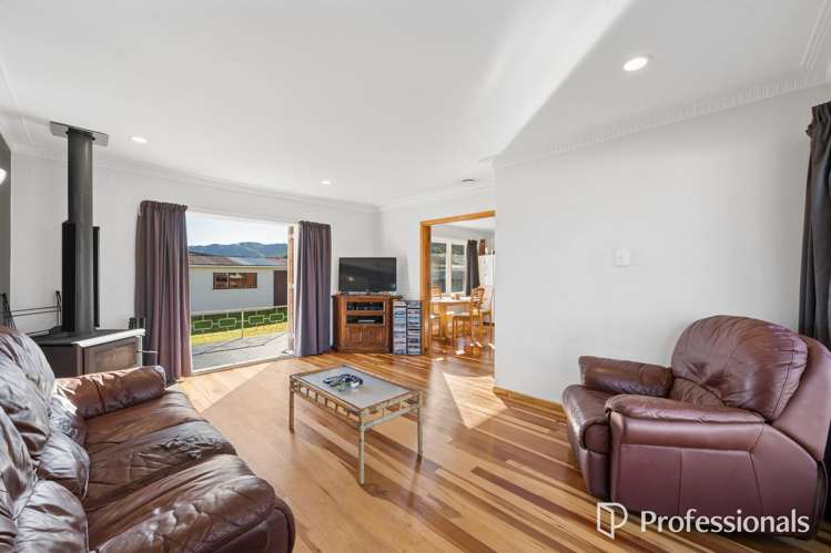 38 Russell Road Wainuiomata_10