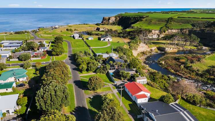 14 Ohawe Terrace Hawera_14