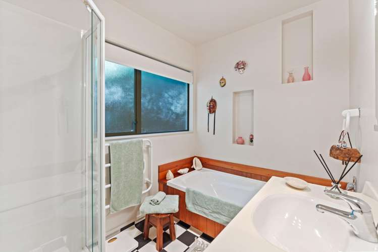 13 Horopito Road Waikanae_17